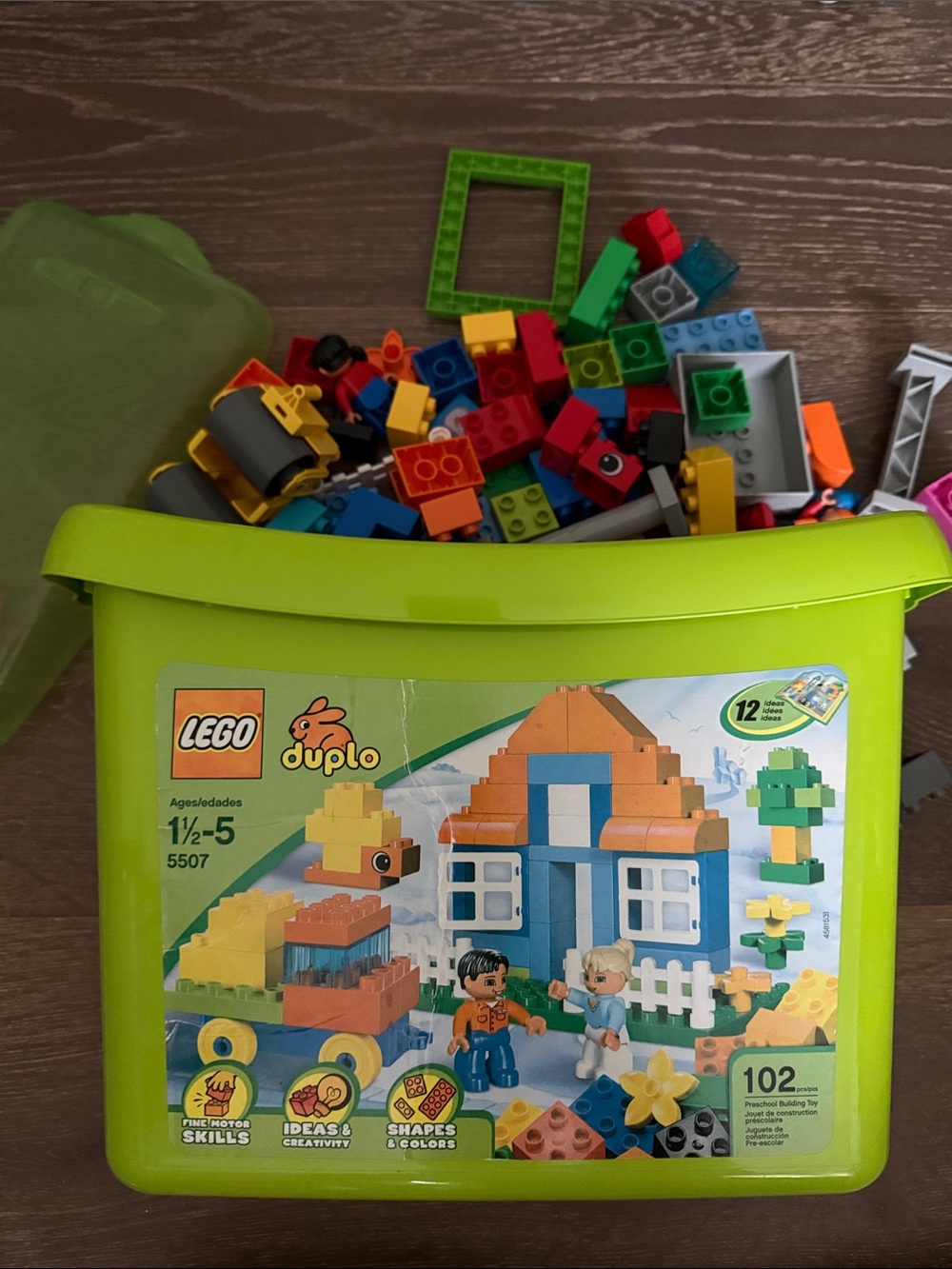 Lego Duplo 102 Pieces Green Carry Case Building Block Set. Age 1-5-5